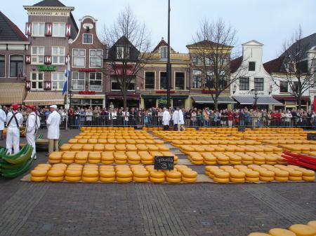 Alkmaar...le marché aux fromages..